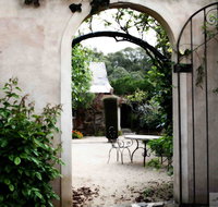 Jacobs Creek Retreat at Moorooroo Park - Hotel Accommodation