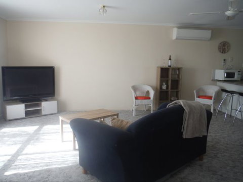 Alilly - Hotel Accommodation 1
