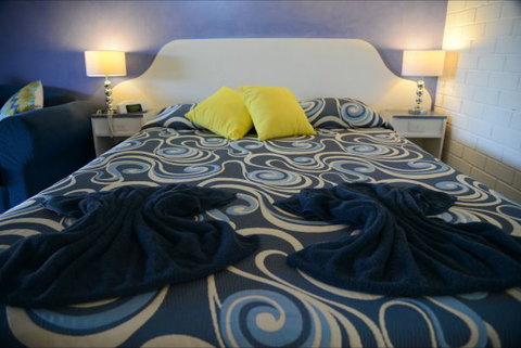 Cameo Inn Motel - Hotel Accommodation 1