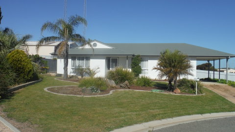 Alilly - Hotel Accommodation 4