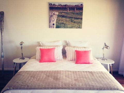 Vintage Oar Holiday House - Hotel Accommodation 2