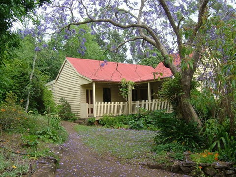 Hermitage Cottage - Hotel Accommodation 3