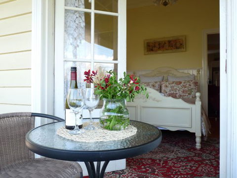 Brentwood Accommodation - Hotel Accommodation 4