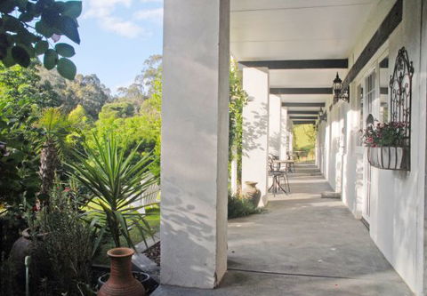 Brentwood Accommodation - Hotel Accommodation 8