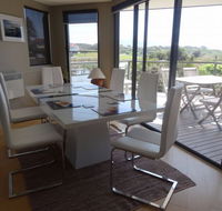 Moorhen Cove - Hotel Accommodation