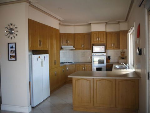 New Ladsys - Hotel Accommodation 1