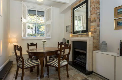 The Essence Of Paddington Living - Hotel Accommodation 1