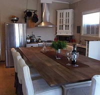 The Edward Townhouses - Hotel Accommodation