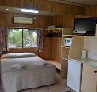 Moonta Bay Caravan Park - Hotel Accommodation