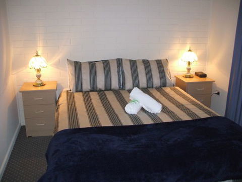 Restaway Holiday Units - Hotel Accommodation 2