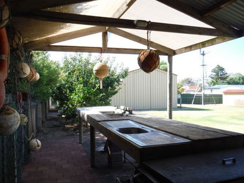 The Palms - Hotel Accommodation 1