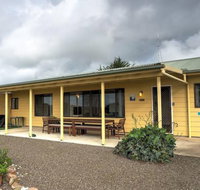 Emu Bay Holiday Homes