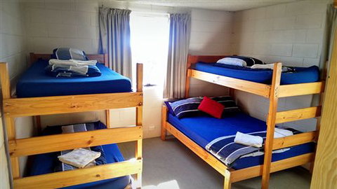 Sugarbush Lodge And Apartments - Hotel Accommodation 3