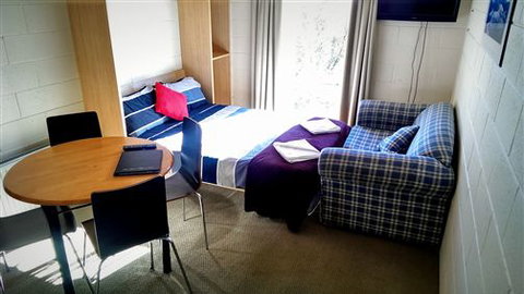 Sugarbush Lodge And Apartments - Hotel Accommodation 4