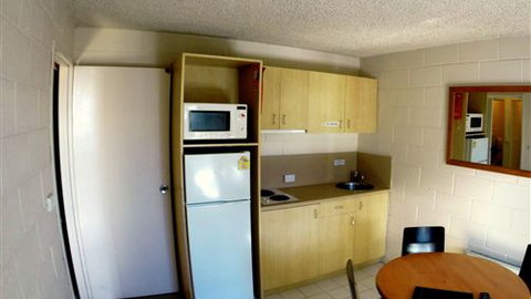 Sugarbush Lodge And Apartments - Hotel Accommodation 5