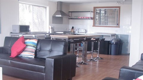 Bells Beach Backpackers - Hotel Accommodation 2