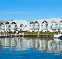 The Moorings at Metung - Hotel Accommodation
