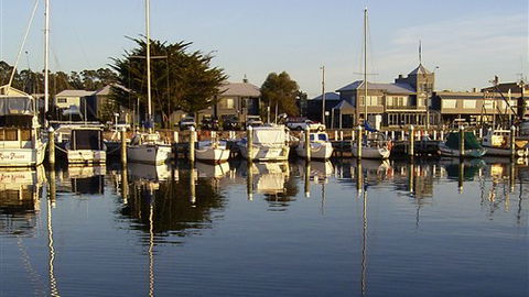 Bellevue On The Lakes - Hotel Accommodation 2