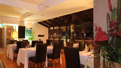 Bellevue On The Lakes - Hotel Accommodation 5