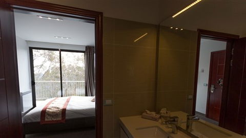 Duck Inn Mount Buller - Hotel Accommodation 7