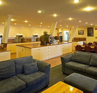 Alpha Ski Lodge - Hotel Accommodation