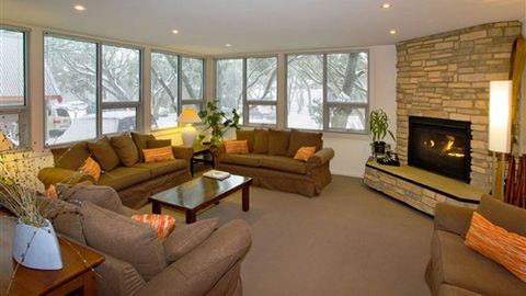 Ajax Ski Club - Hotel Accommodation 0