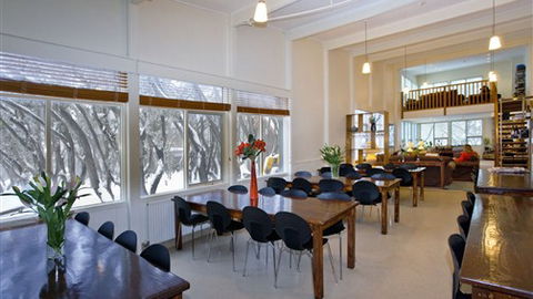 Ajax Ski Club - Hotel Accommodation 3