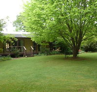 Annie's Garden Retreat - Hotel Accommodation