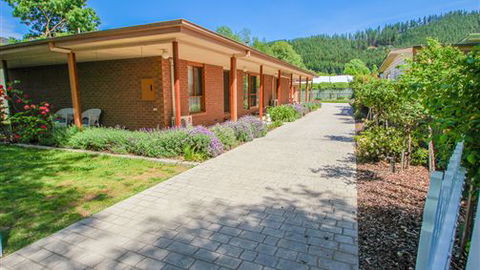 Bright Country Home - Hotel Accommodation 6