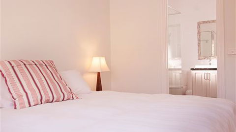 Lithgow Falls - Hotel Accommodation 2