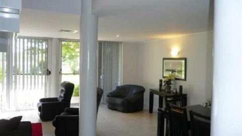 Waterfront Villa Tarni 14 - Hotel Accommodation 5