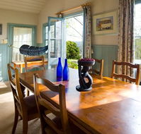 Hilltop Cottage - Daylesford - Hotel Accommodation