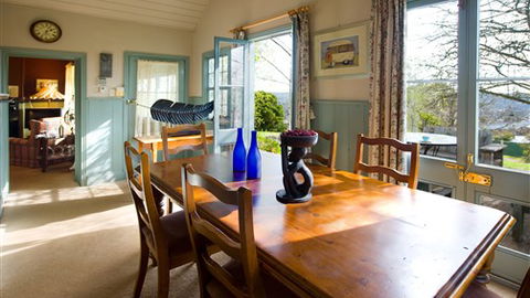 Hilltop Cottage - Daylesford - Hotel Accommodation 0