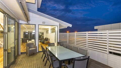 Serenity Torquay Ocean View: Luxury Beachfront - Hotel Accommodation 4