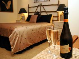Adelaide Hills Country Cottages - The Nest - Hotel Accommodation 1