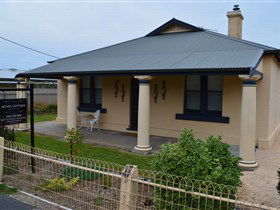 Agnes Cottage Bed And Breakfast - Hotel Accommodation 0