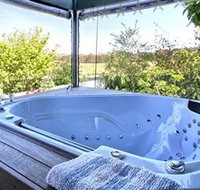 Away to Relax Massage Getaways at Welcome Springs BB Retreat - Hotel Accommodation