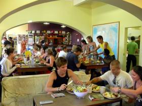 Backpack Oz And The Guest House - Hotel Accommodation 2