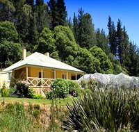 Bishops Adelaide Hills - Willow Cottage - Hotel Accommodation