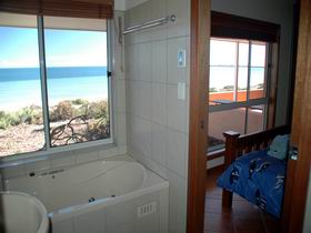 Ceduna Shelly Beach Caravan Park And Beachfront Villas - Hotel Accommodation 0