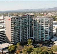 Crowne Plaza Adelaide - Hotel Accommodation