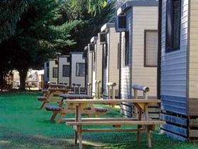 Moonta Bay Caravan Park Cabins - Hotel Accommodation 1