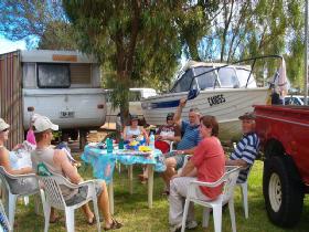 Port Broughton Caravan Park - Hotel Accommodation 2