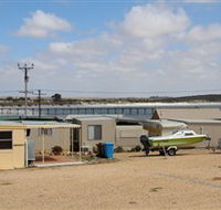 Port Neill Caravan Park - Hotel Accommodation