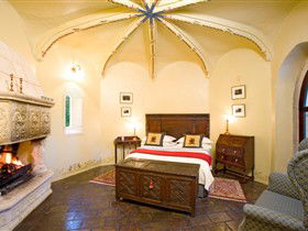 The Castle Keep B&B At Thorngrove - Hotel Accommodation 3