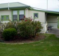 Tobruk Cottage - Hotel Accommodation