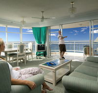 2nd Avenue Beachside Apartments - Hotel Accommodation