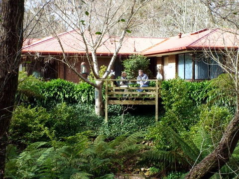 Adelaide Hills Bed & Breakfast Accommodation - Hotel Accommodation 1