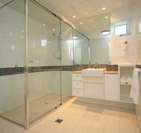 Akama Resort - Hotel Accommodation