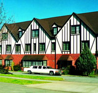 Albury Manor House - Hotel Accommodation